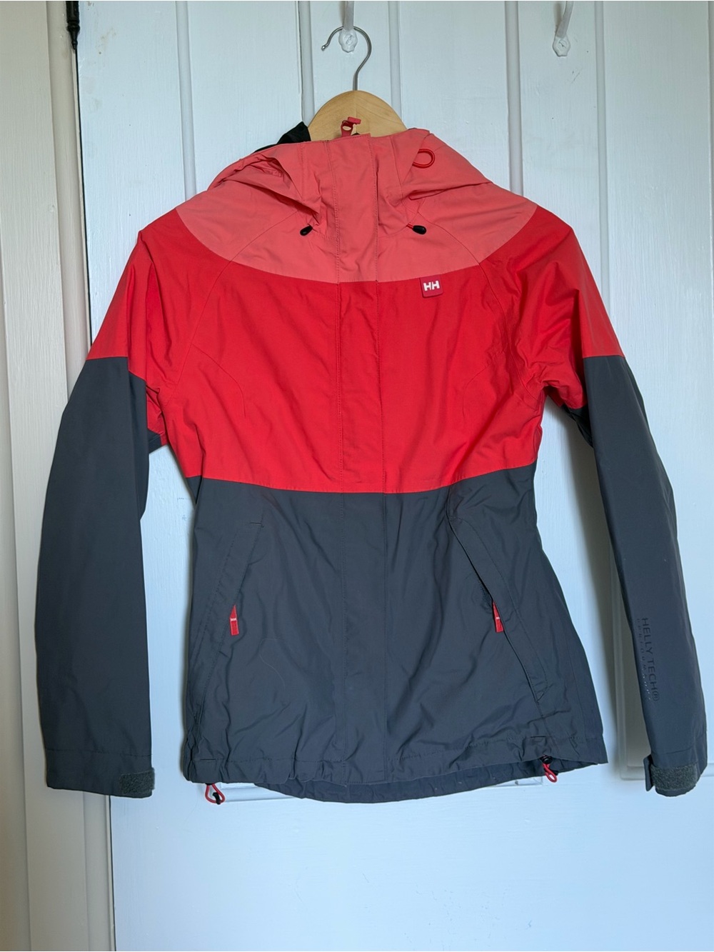 Helly Hansen Women's Pink & Gray Waterproof Hooded Jacket